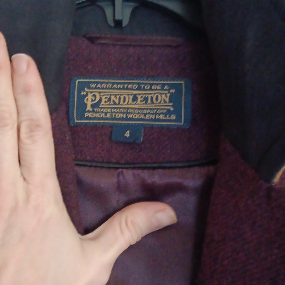 Pendleton Long Purple Jacket - Picture 2 of 9